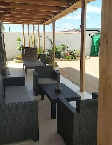 Beautiful With Wifi And Free Parking *