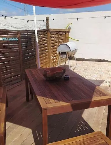 Beautiful With Wifi And Free Parking